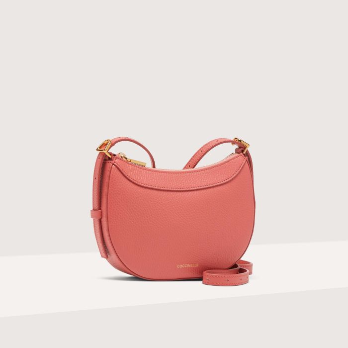 COCCINELLE WHISPER SMALL bags.mt