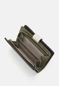 METALLIC TRICOLOUR WALLET